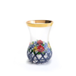 قدح الشاي غارلند