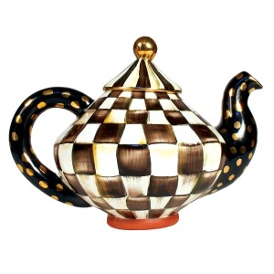 إبريق شاي من مجموعة كورتلي تشك