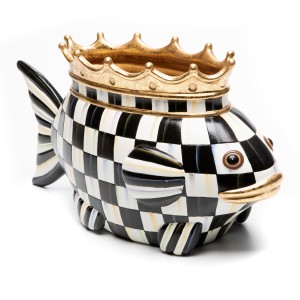 مزهرية للحديقة بزخرفة ملكة الأسماك